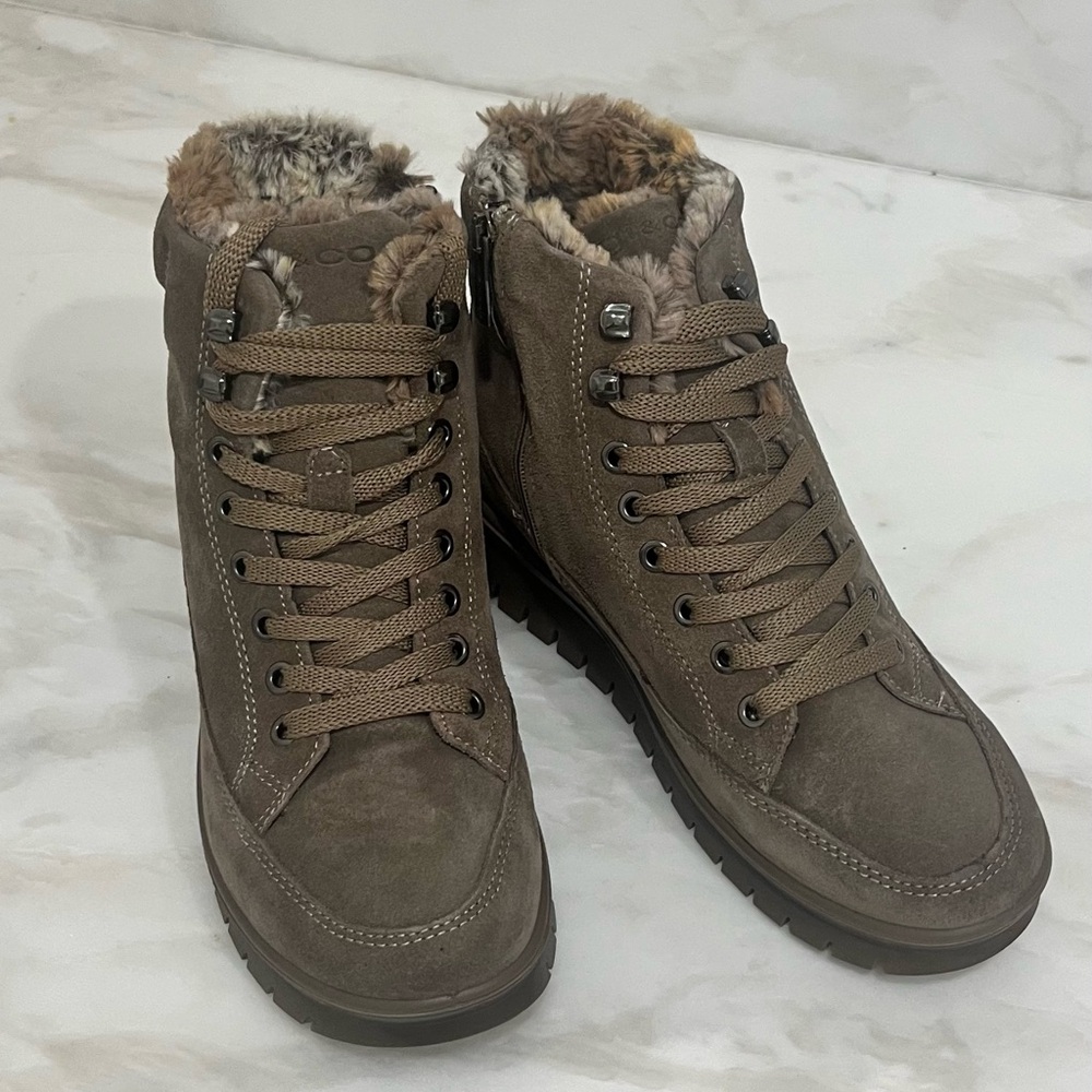 Suede lace up boot IGI&CO